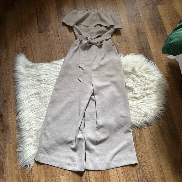 ARITZIA Babaton Strapless Flutter Jumpsuit In Taupe - Picture 3 of 6